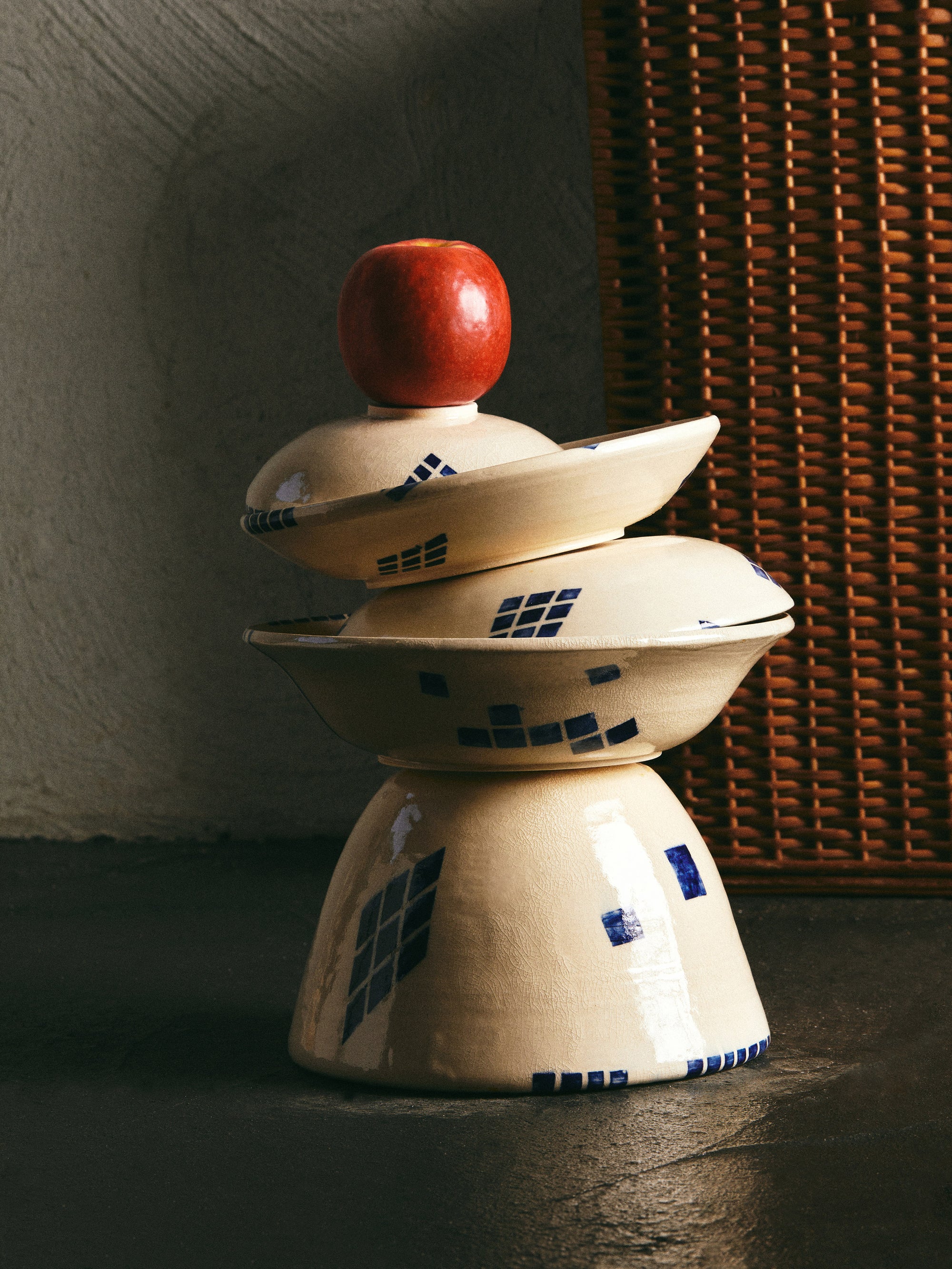 CURIOS PLATTER