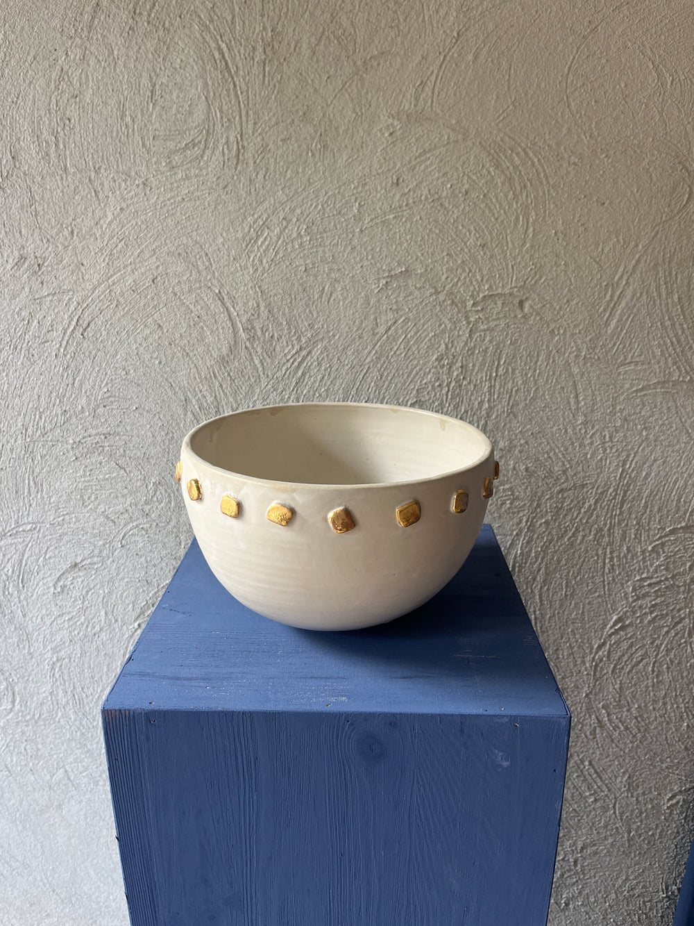 antiques maxi bowl