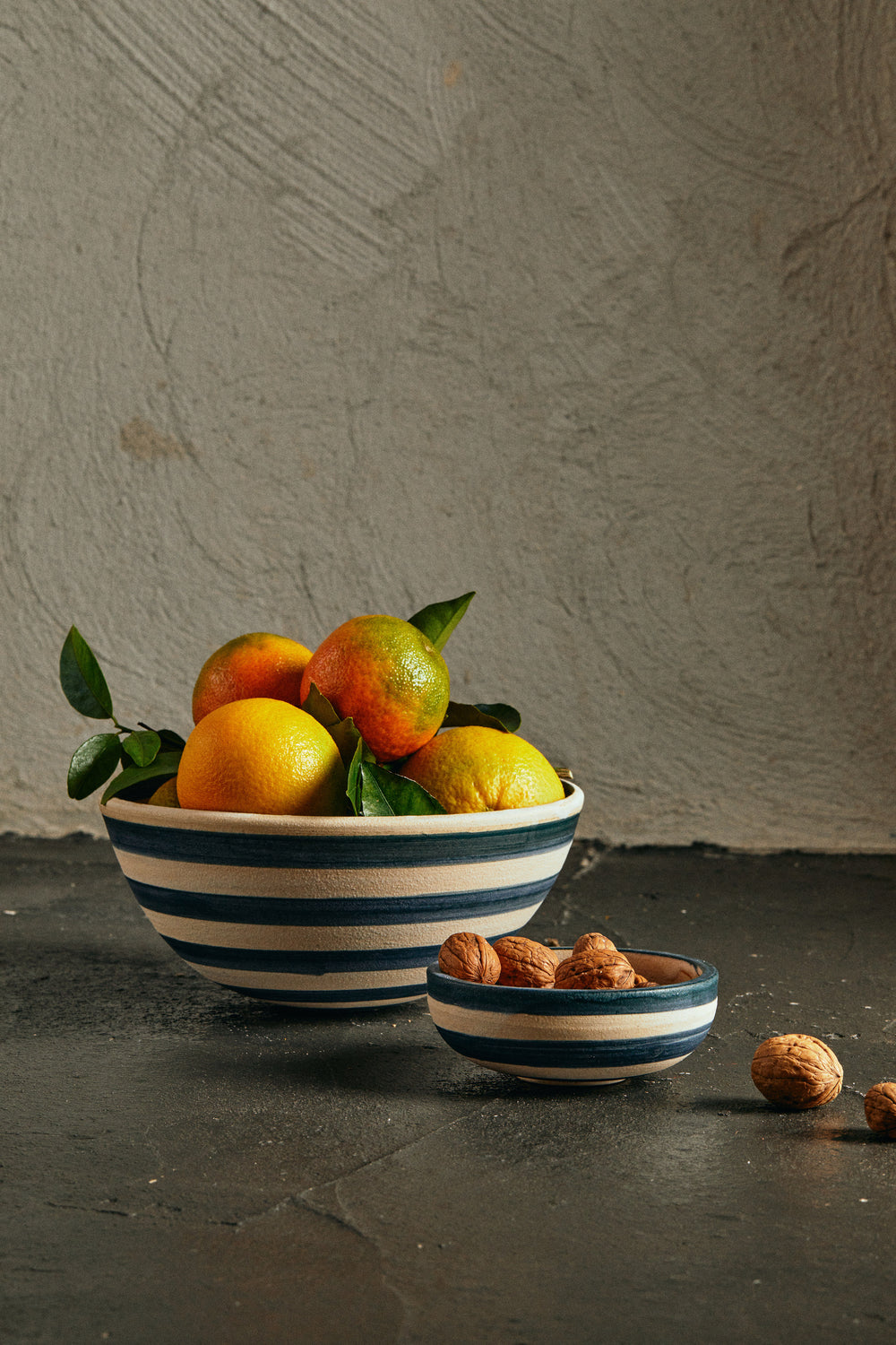 Bartblanc Rounds collection fruit bowl